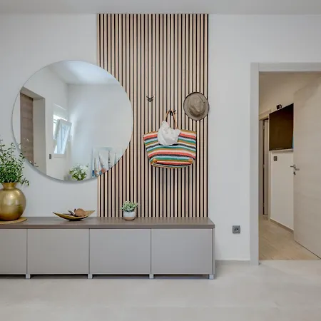 Parat Apartman Kastela