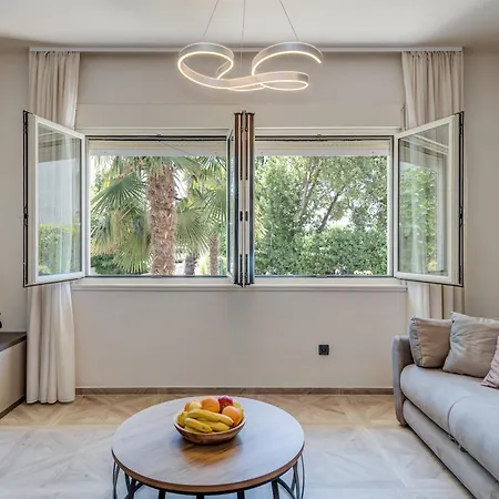 Parat Apartment *