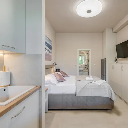 Parat Apartment *