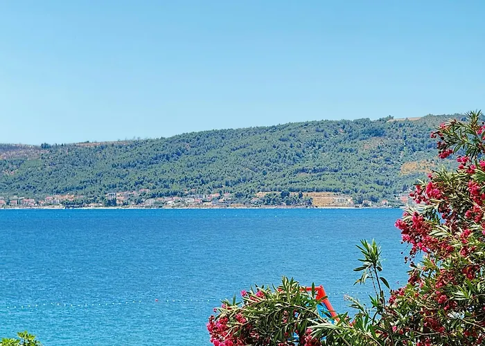 Parat Lägenhet Kaštela